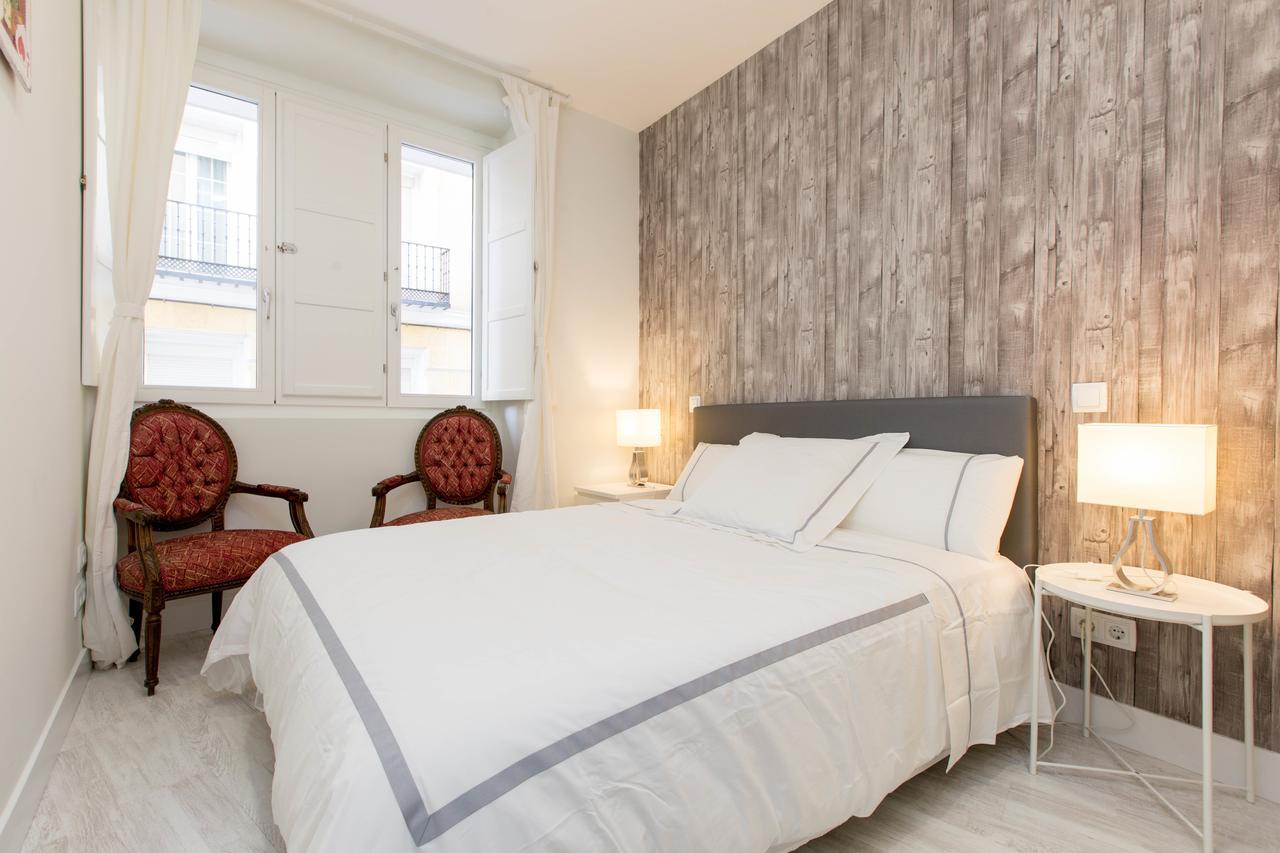 Bookinmadrid Com - Cascorro Sq 18 Pax Lejlighed Eksteriør billede